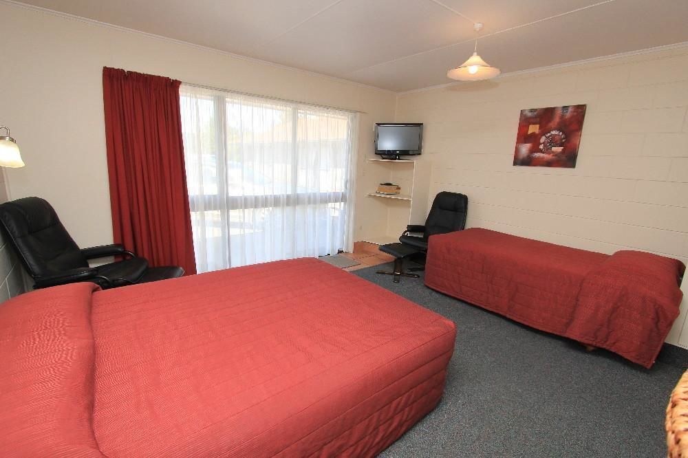 Commodore Motor Lodge Ashburton Extérieur photo